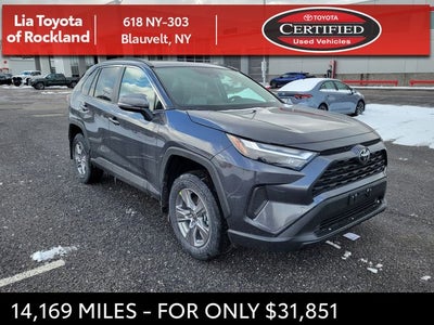 2025 Toyota RAV4 XLE