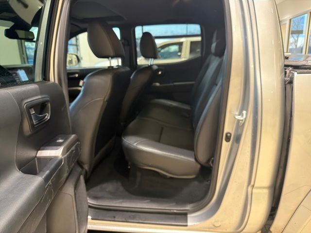 2023 Toyota Tacoma Limited V6