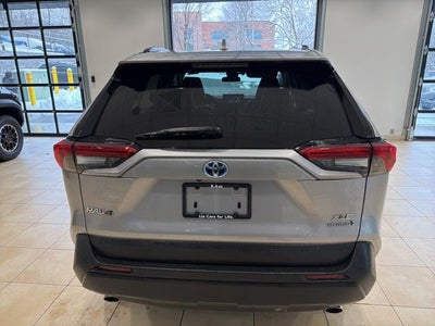 2022 Toyota RAV4 Hybrid XLE Premium