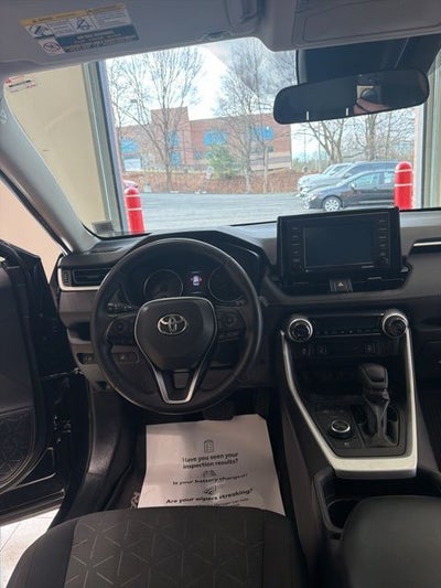 2020 Toyota RAV4 Hybrid XLE