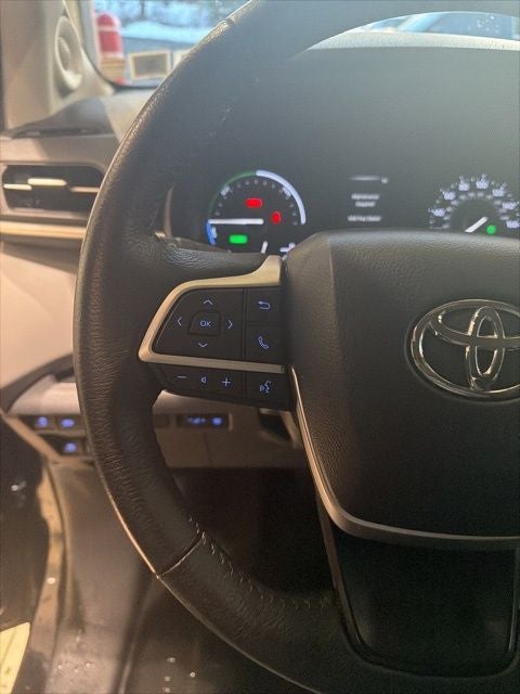 2024 Toyota Sienna XLE 7 Passenger
