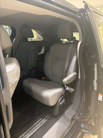 2024 Toyota Sienna XLE 7 Passenger