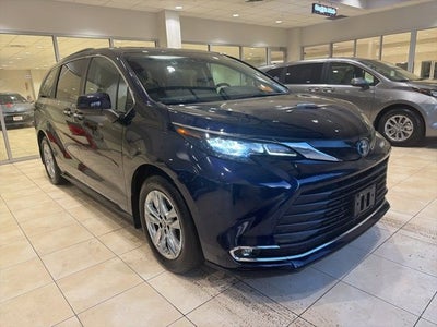 2024 Toyota Sienna XLE 7 Passenger