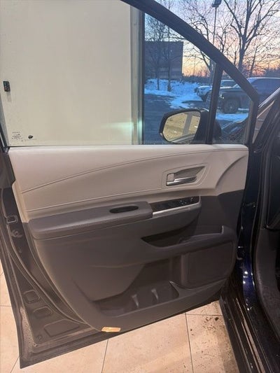 2024 Toyota Sienna XLE 7 Passenger