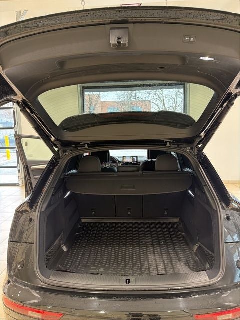 2024 Audi Q5 45 S line Prestige quattro