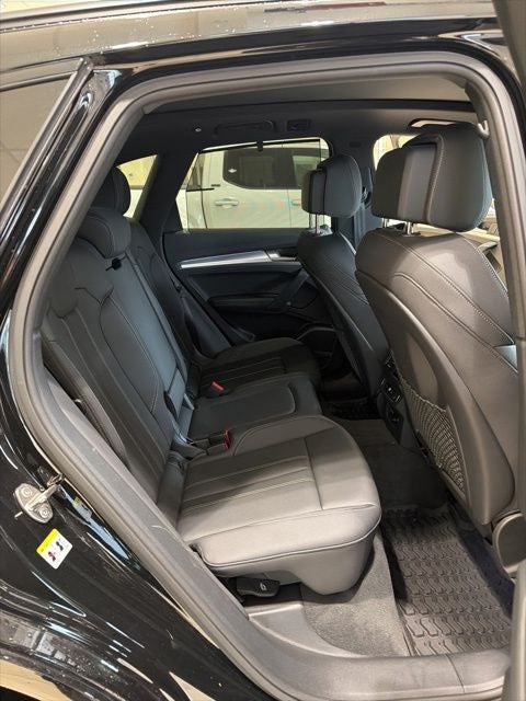 2024 Audi Q5 45 S line Prestige quattro