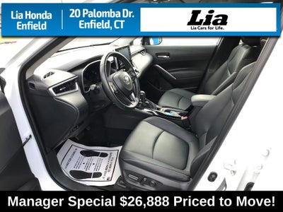 2022 Toyota Corolla Cross XLE