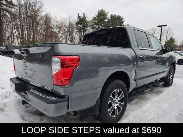 2023 Nissan Titan SV