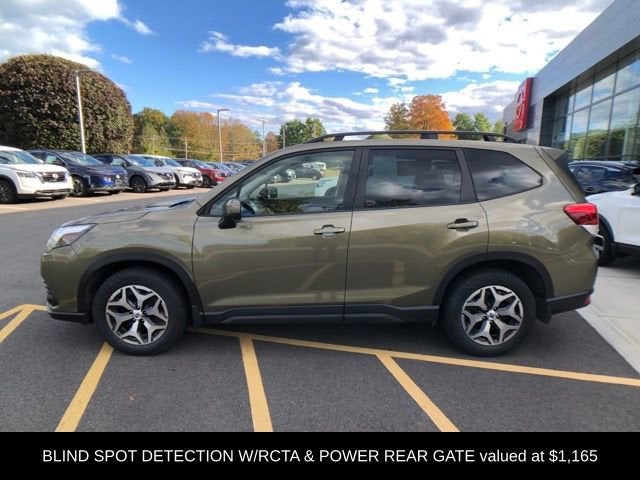 2023 Subaru Forester Premium