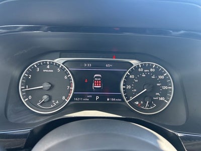 2025 Nissan Pathfinder SL