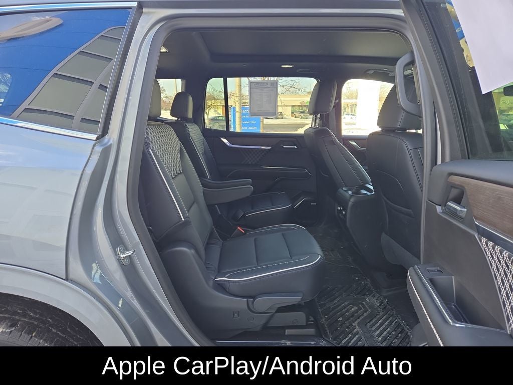 2025 GMC Acadia Denali