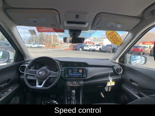 2024 Nissan Kicks SV