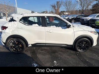 2024 Nissan Kicks SR