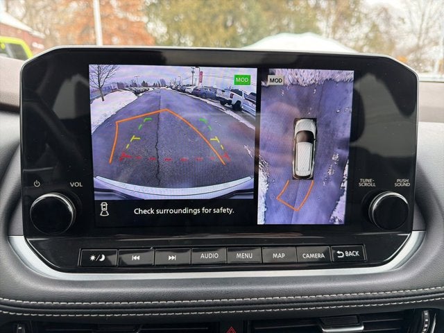 2022 Nissan Rogue SL