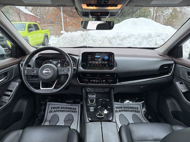 2022 Nissan Rogue SL