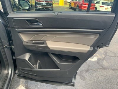 2023 Volkswagen Atlas SEL