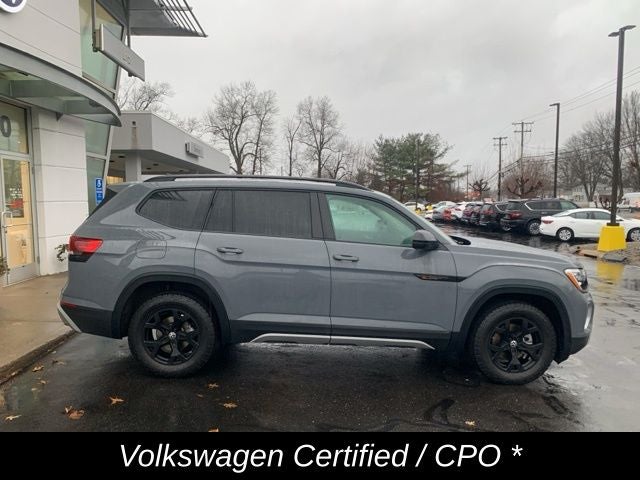 2025 Volkswagen Atlas 2.0T Peak Edition