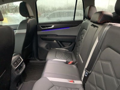 2025 Volkswagen Atlas 2.0T Peak Edition