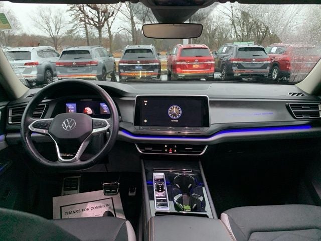 2025 Volkswagen Atlas 2.0T Peak Edition