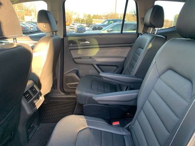 2023 Volkswagen Atlas 3.6L V6 SEL Premium R-Line