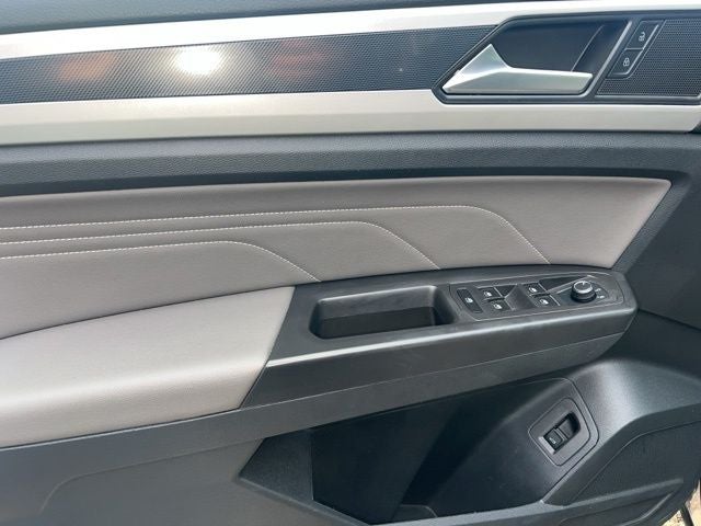 2022 Volkswagen Atlas 3.6L V6 SEL R-Line