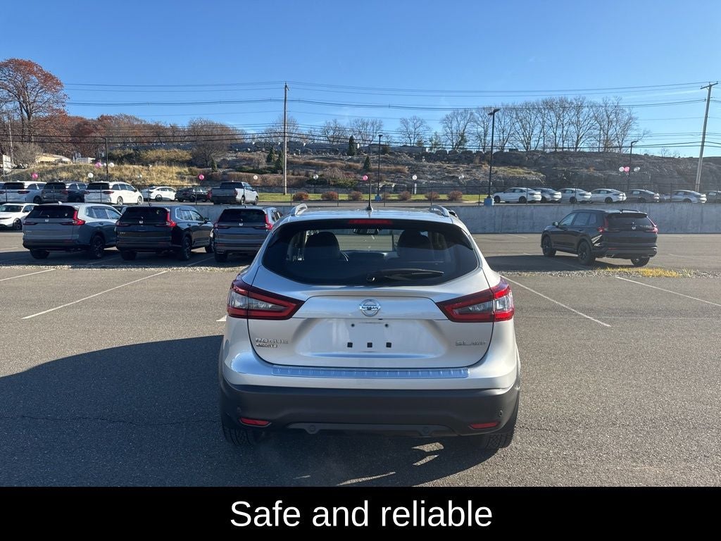 2022 Nissan Rogue Sport SL