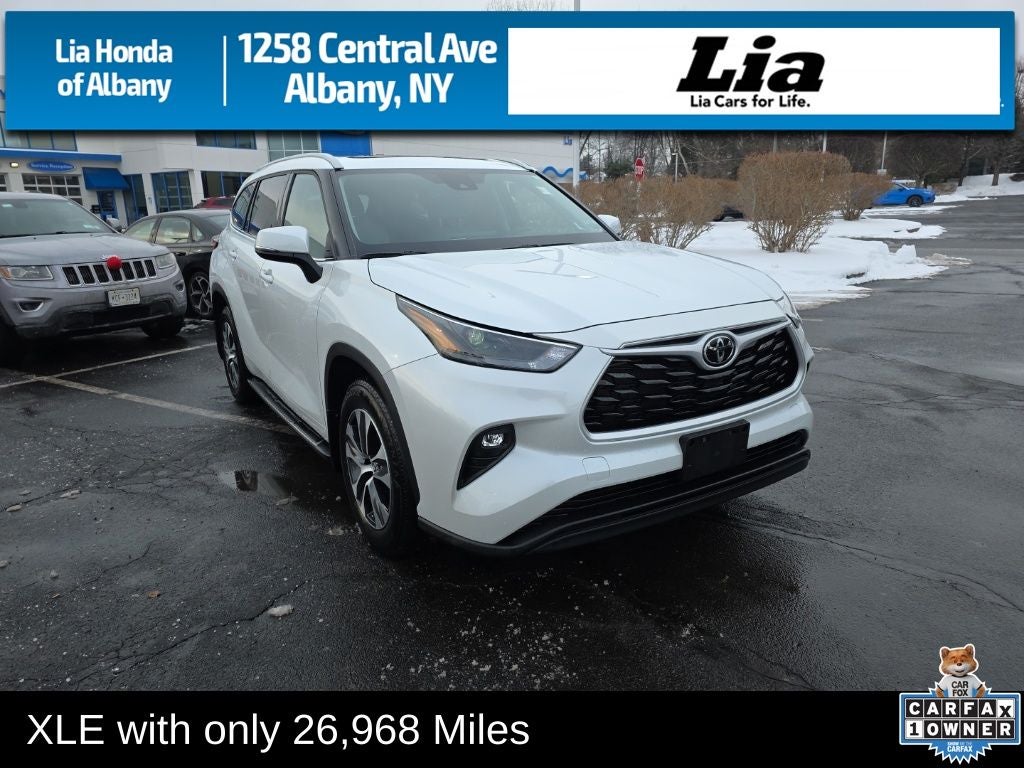 2022 Toyota Highlander XLE