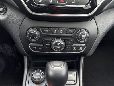 2019 Jeep Cherokee Overland