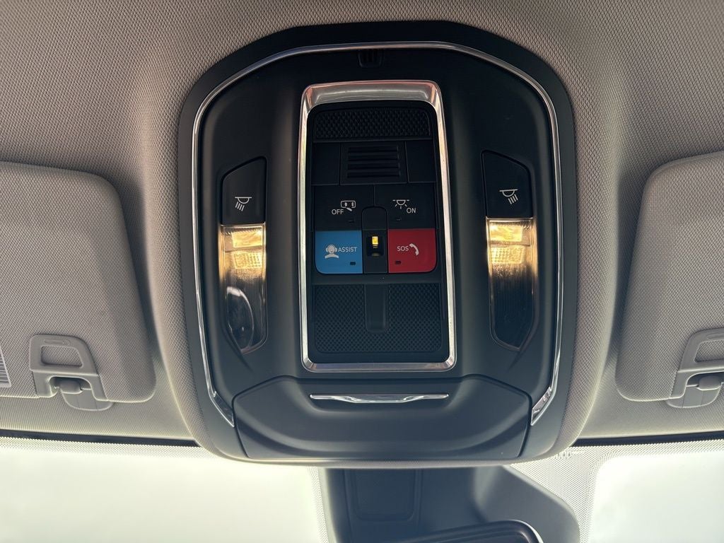 2024 Jeep Grand Cherokee L Laredo