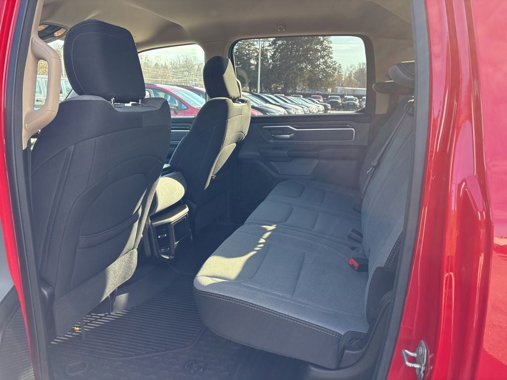 2020 RAM 1500 Big Horn/Lone Star 4D Crew Cab