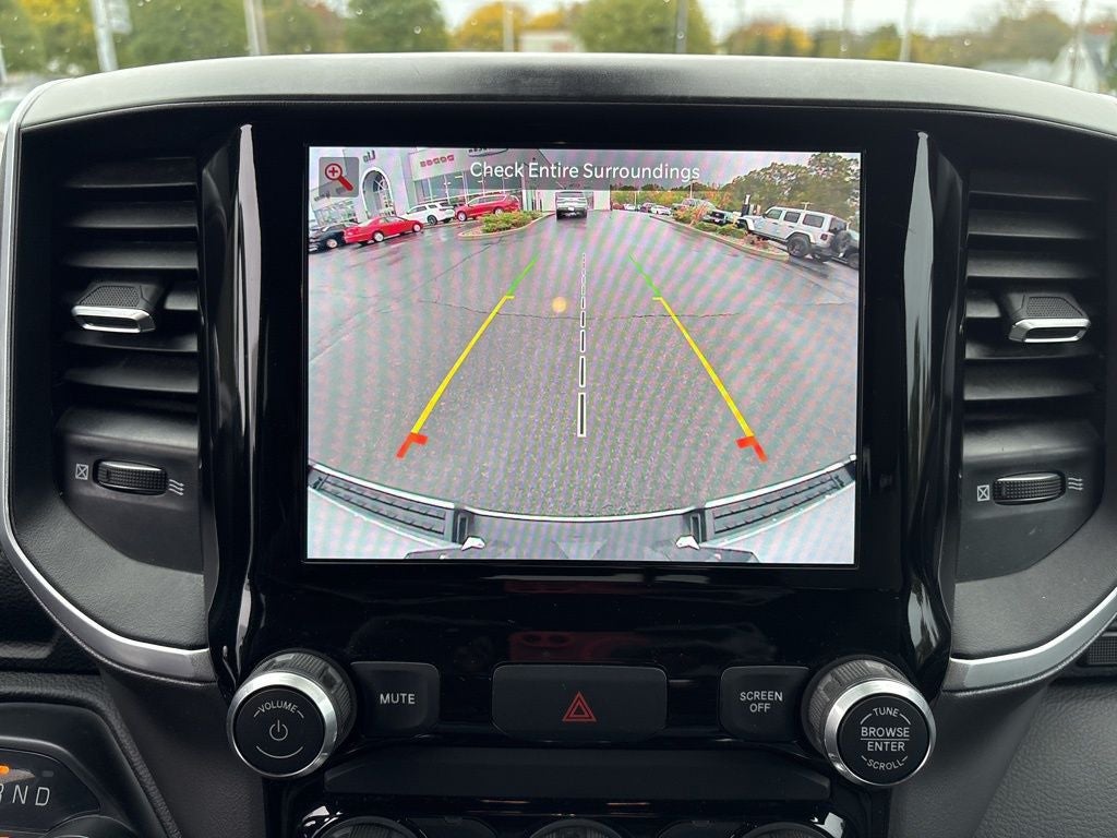 2022 RAM 1500 Big Horn/Lone Star 4D Quad Cab