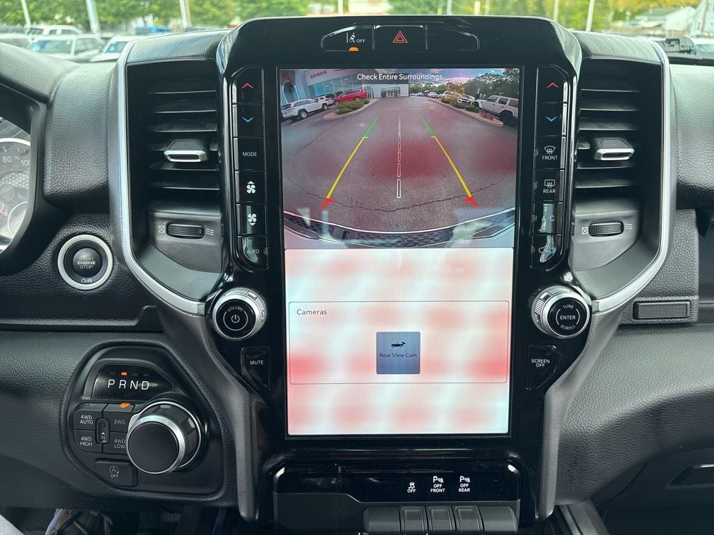 2025 RAM 1500 Big Horn/Lone Star 4D Crew Cab