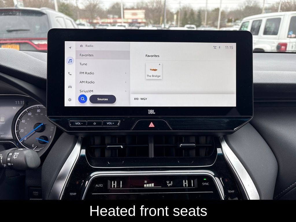 2024 Toyota Venza LE