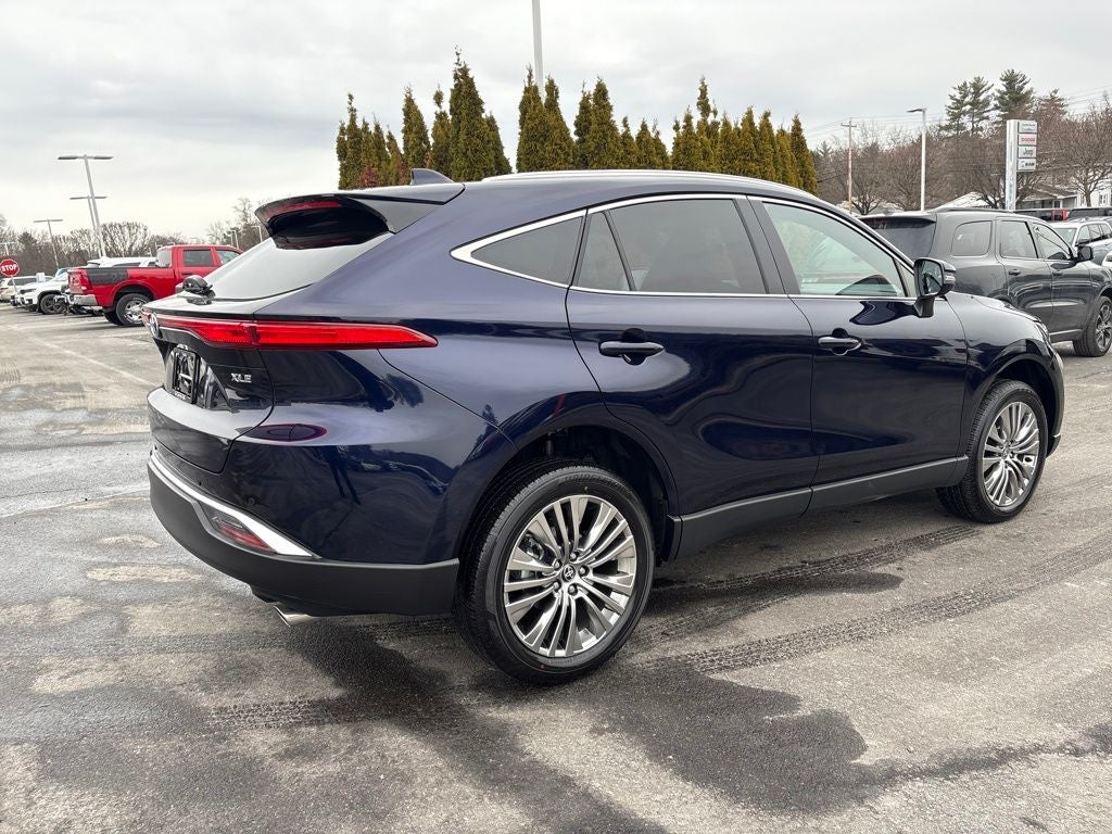 2024 Toyota Venza LE