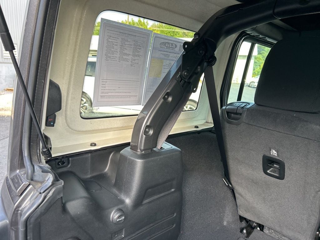 2022 Jeep Wrangler Unlimited Sport