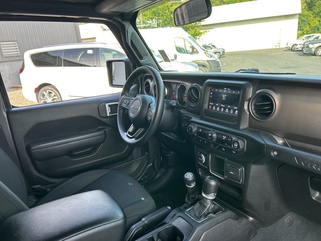 2022 Jeep Wrangler Unlimited Sport