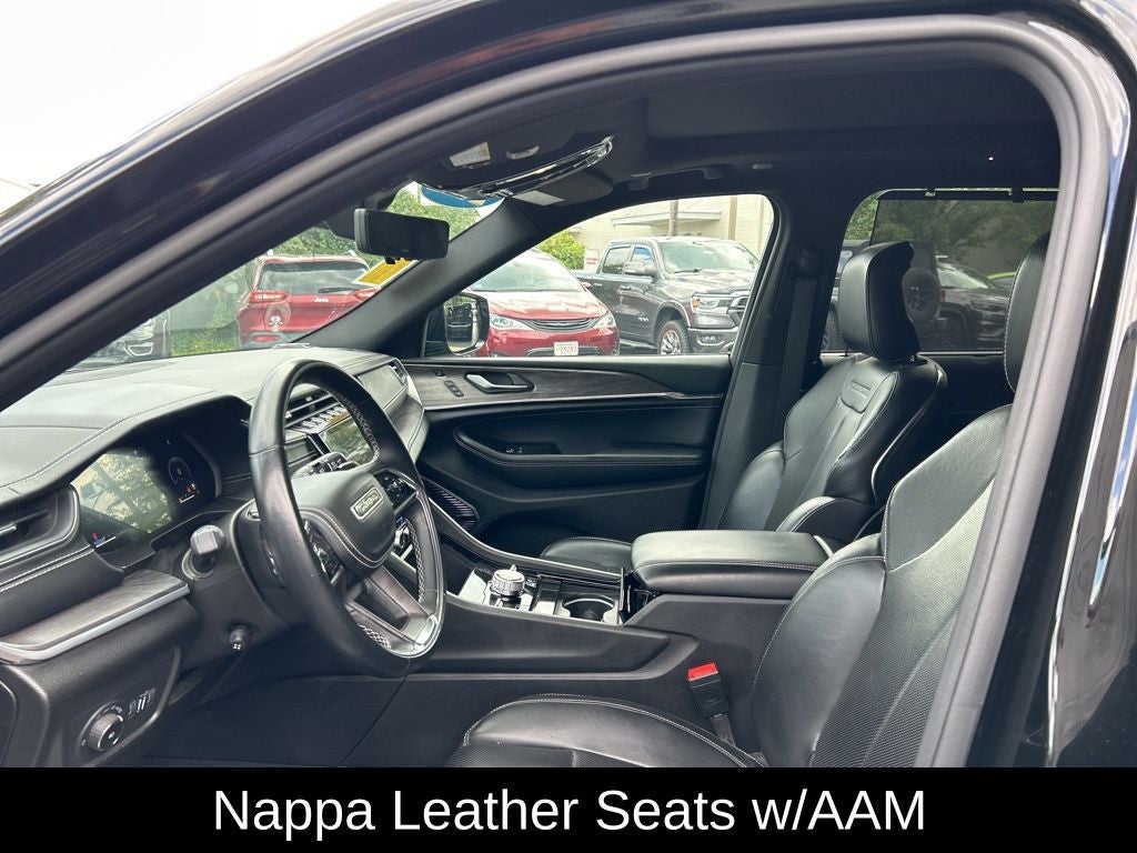 2022 Jeep Grand Cherokee Overland