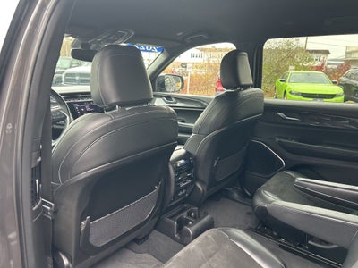 2022 Jeep Grand Cherokee L Altitude