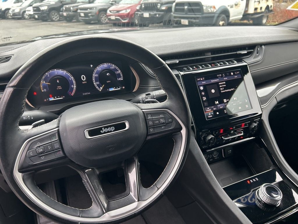 2022 Jeep Grand Cherokee L Altitude