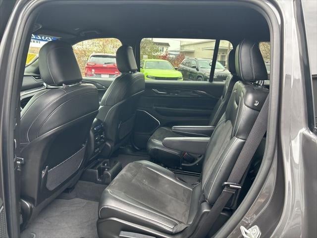 2022 Jeep Grand Cherokee L Altitude