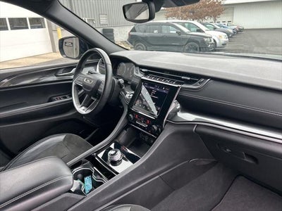 2022 Jeep Grand Cherokee L Altitude