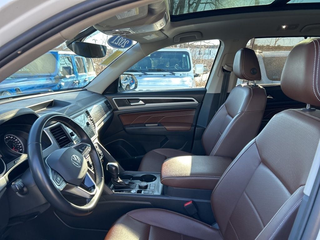 2021 Volkswagen Atlas 2.0T SE w/Technology