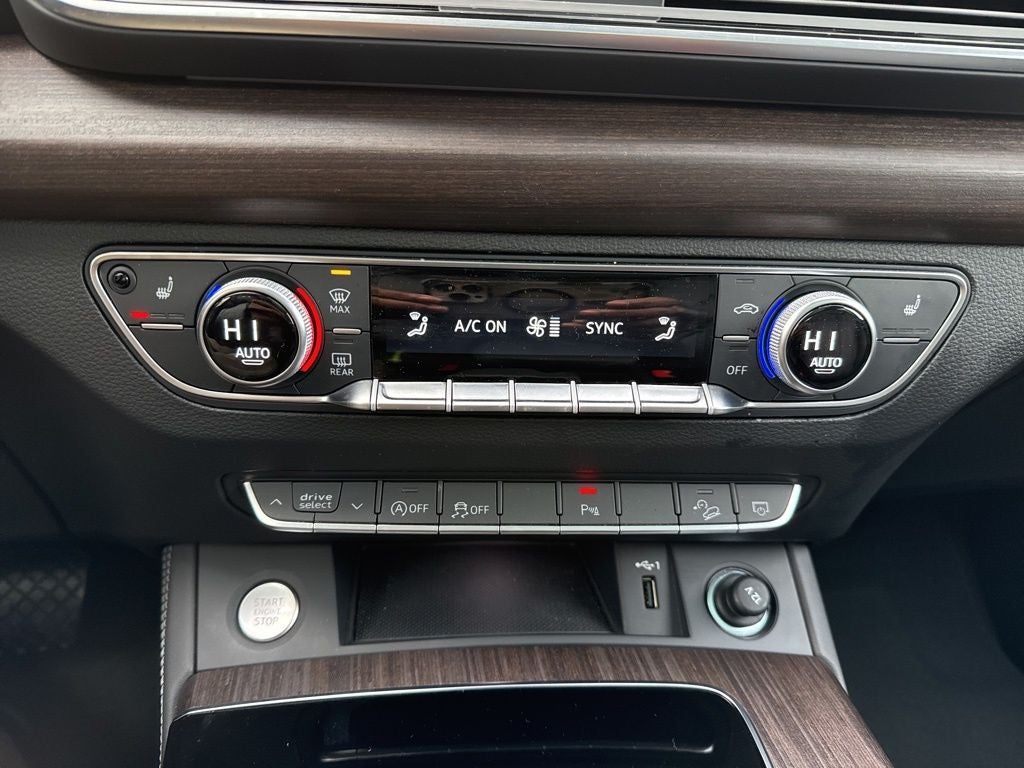 2025 Audi Q5 45 S line Premium Plus quattro