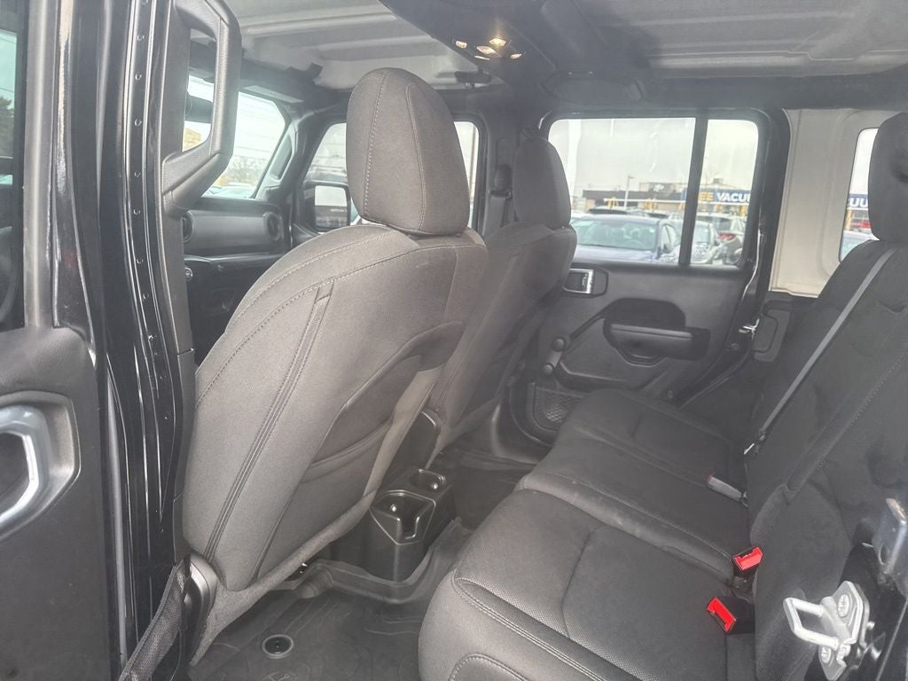 2022 Jeep Wrangler Unlimited Sport