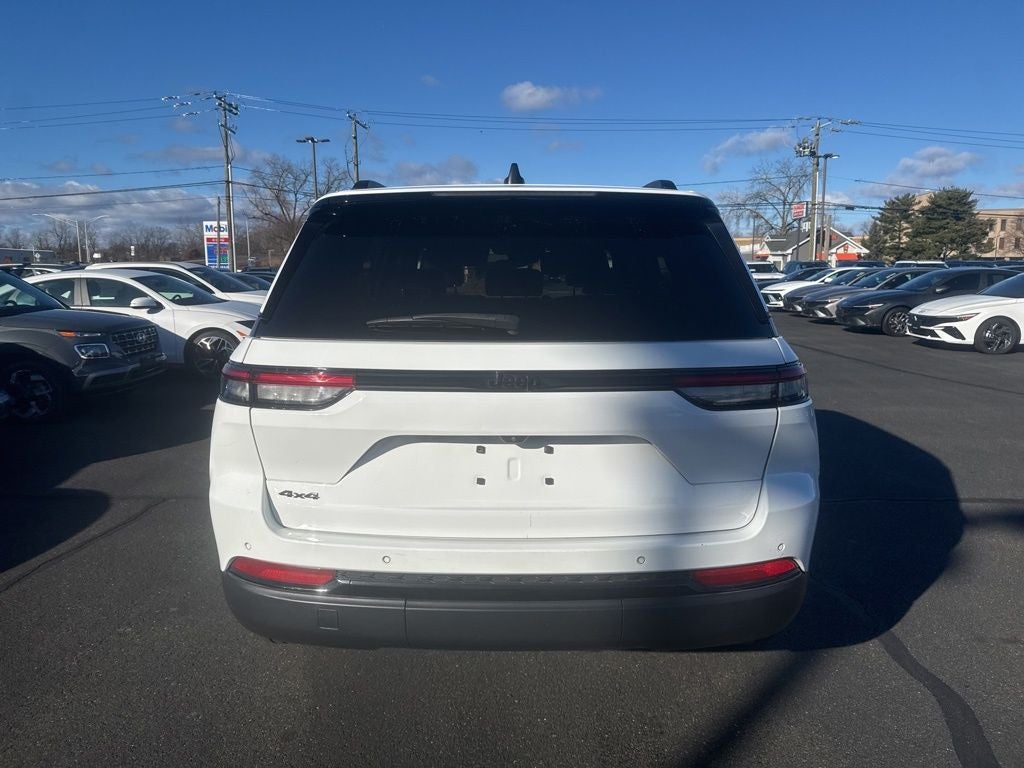 2023 Jeep Grand Cherokee Altitude