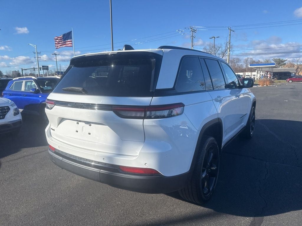 2023 Jeep Grand Cherokee Altitude