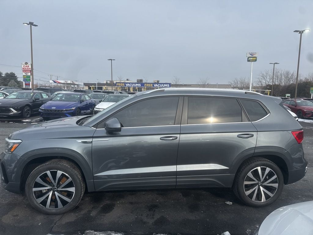 2022 Volkswagen Taos 1.5T SE