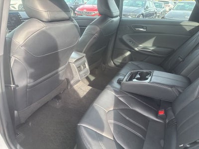 2019 Toyota Avalon XLE