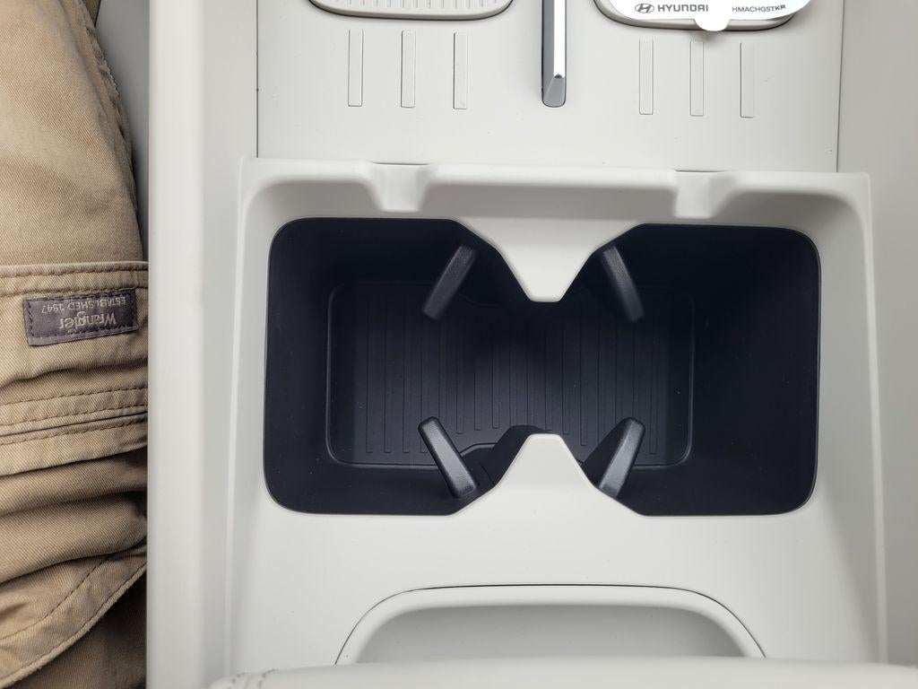 2025 Hyundai SANTA FE HYBRID SEL