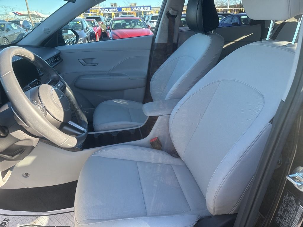 2024 Hyundai KONA SEL